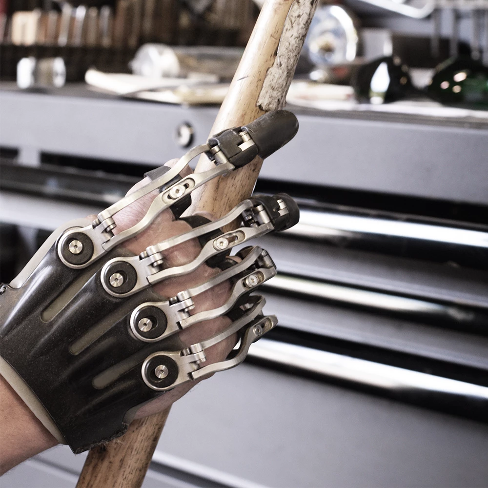 Dexterous Joint Collection Glove