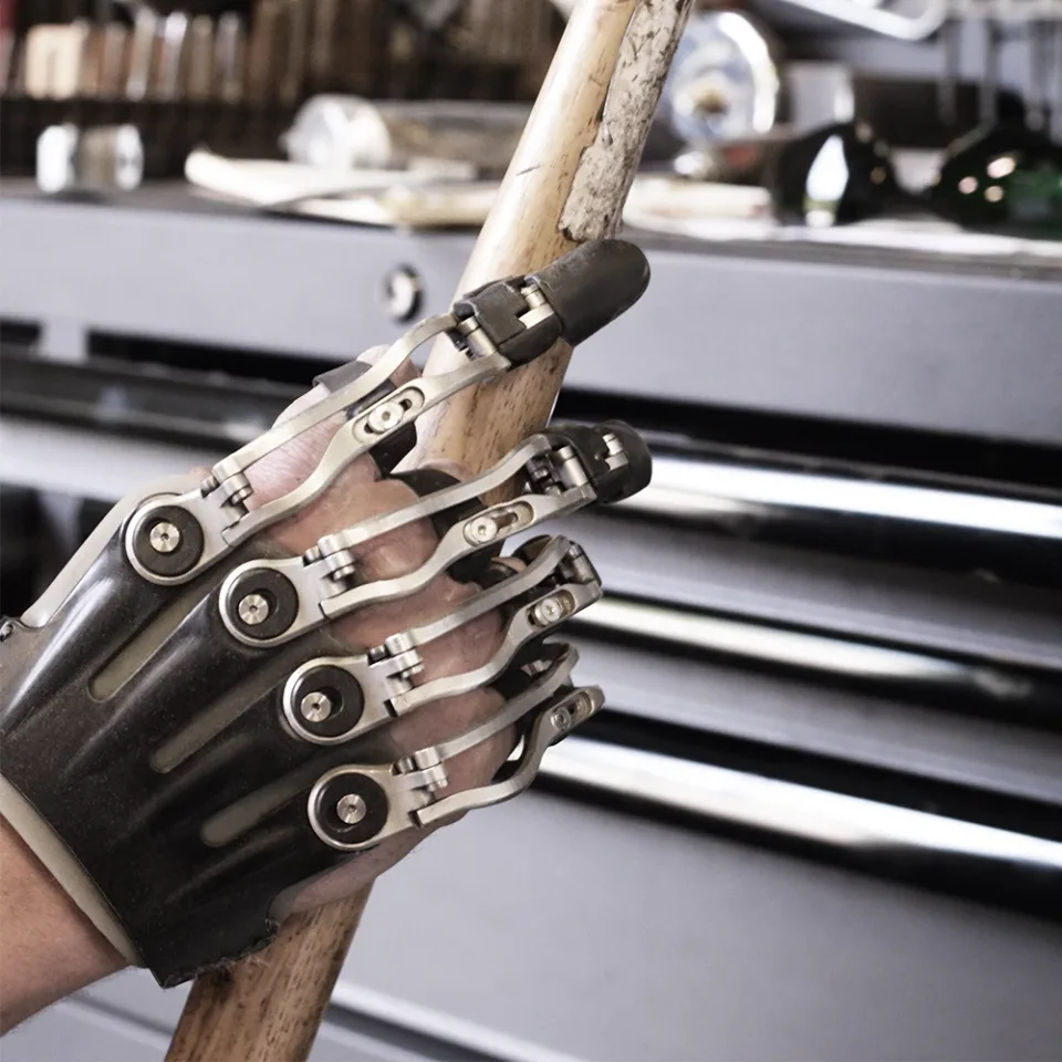 Dexterous Joint Collection Glove